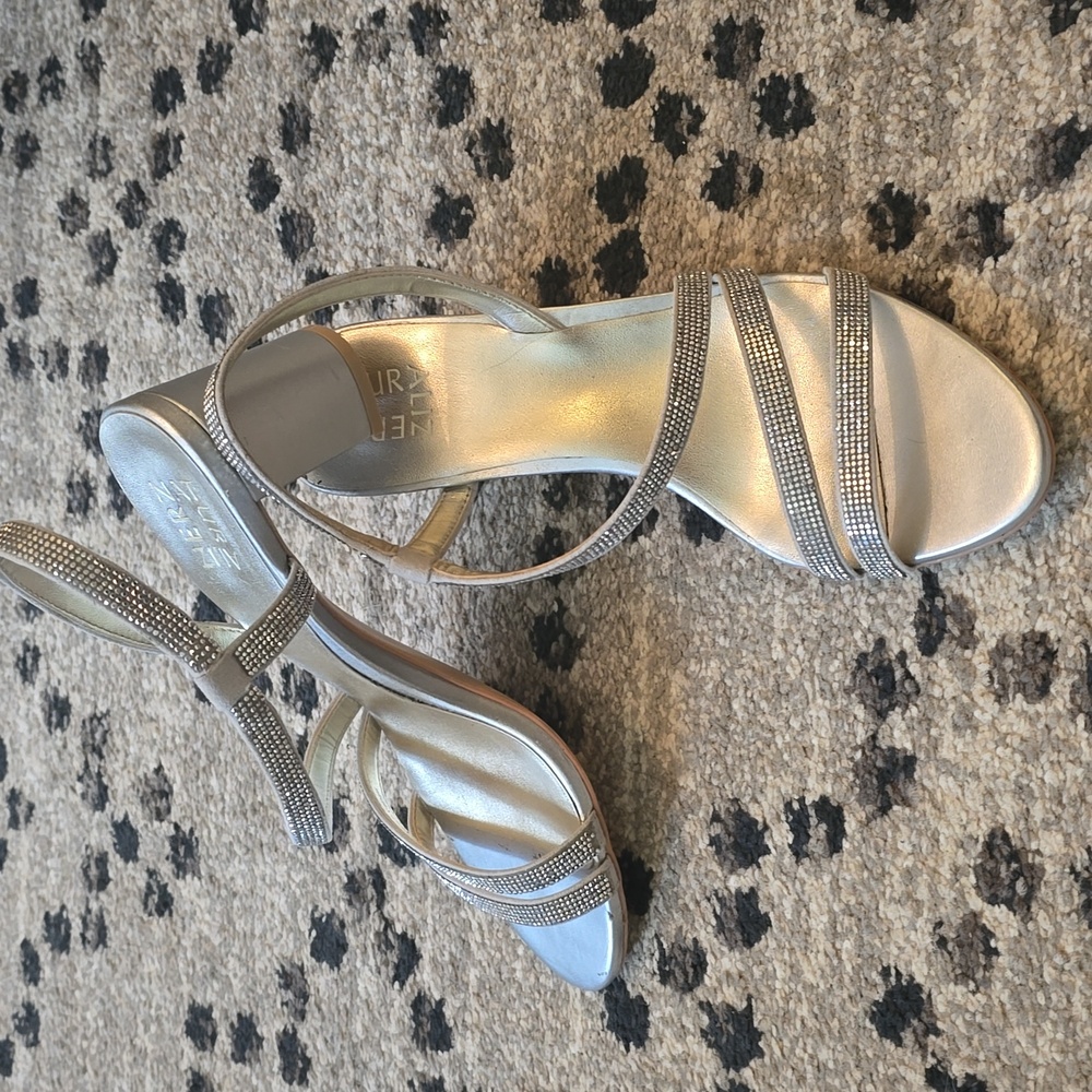 Naturalizer Sparkling Silver Strappy Heels 8.5m